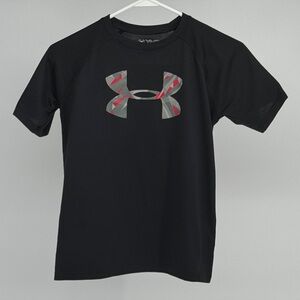 Under Armour heatgear boys black short sleeve t-shirt size youth M.
